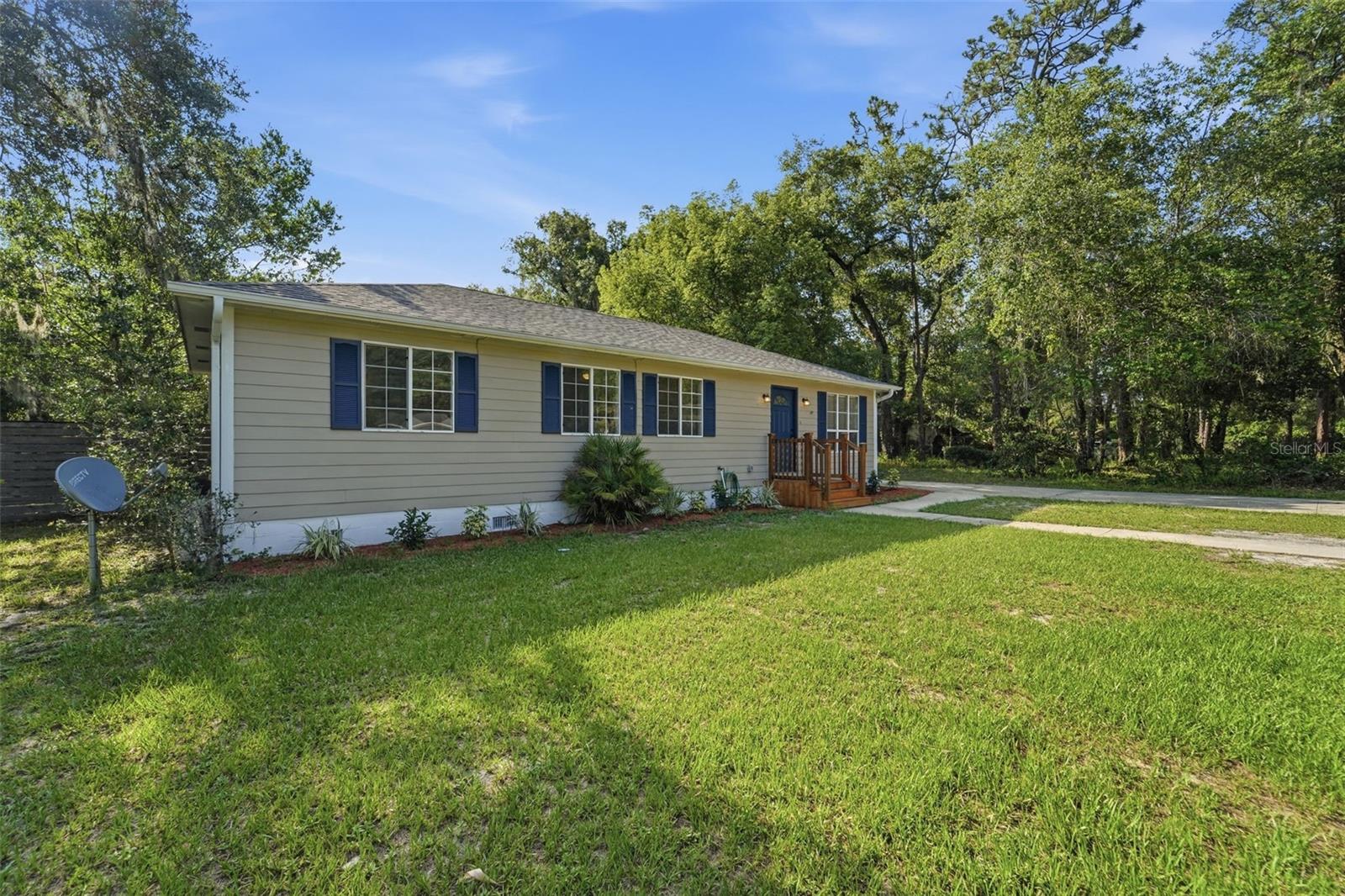 WEST OAKS - Residential