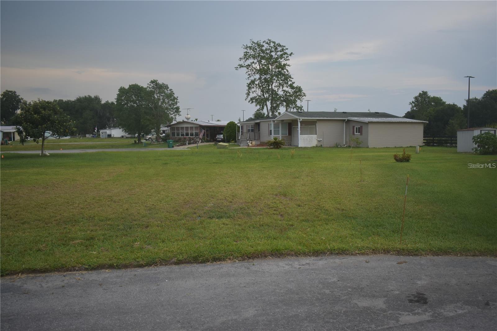 HERITAGE WOOD N LAKES ESTATES - Land