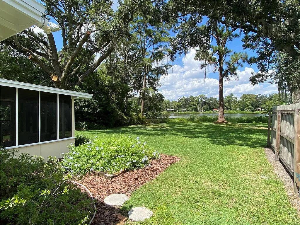 FLORIDA SHORES - Residential