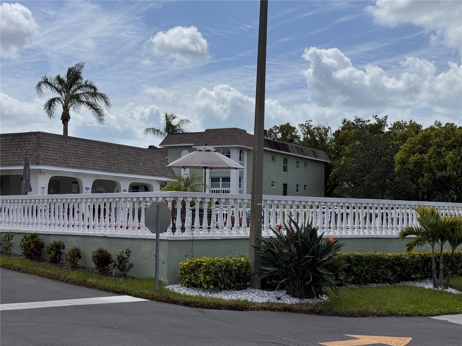 GREEN DOLPHIN PARK CONDO - Residential