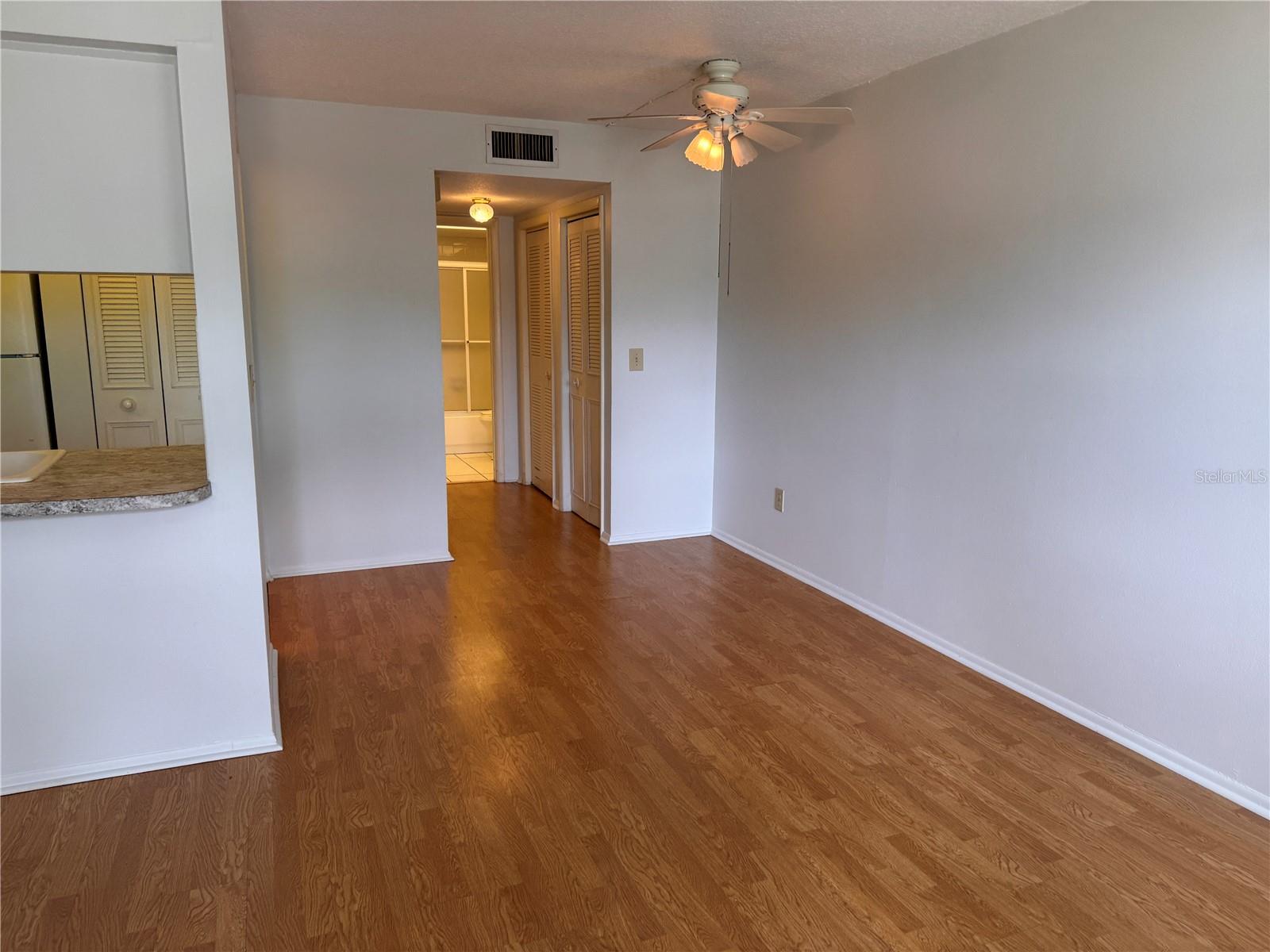 GREEN DOLPHIN PARK CONDO - Residential