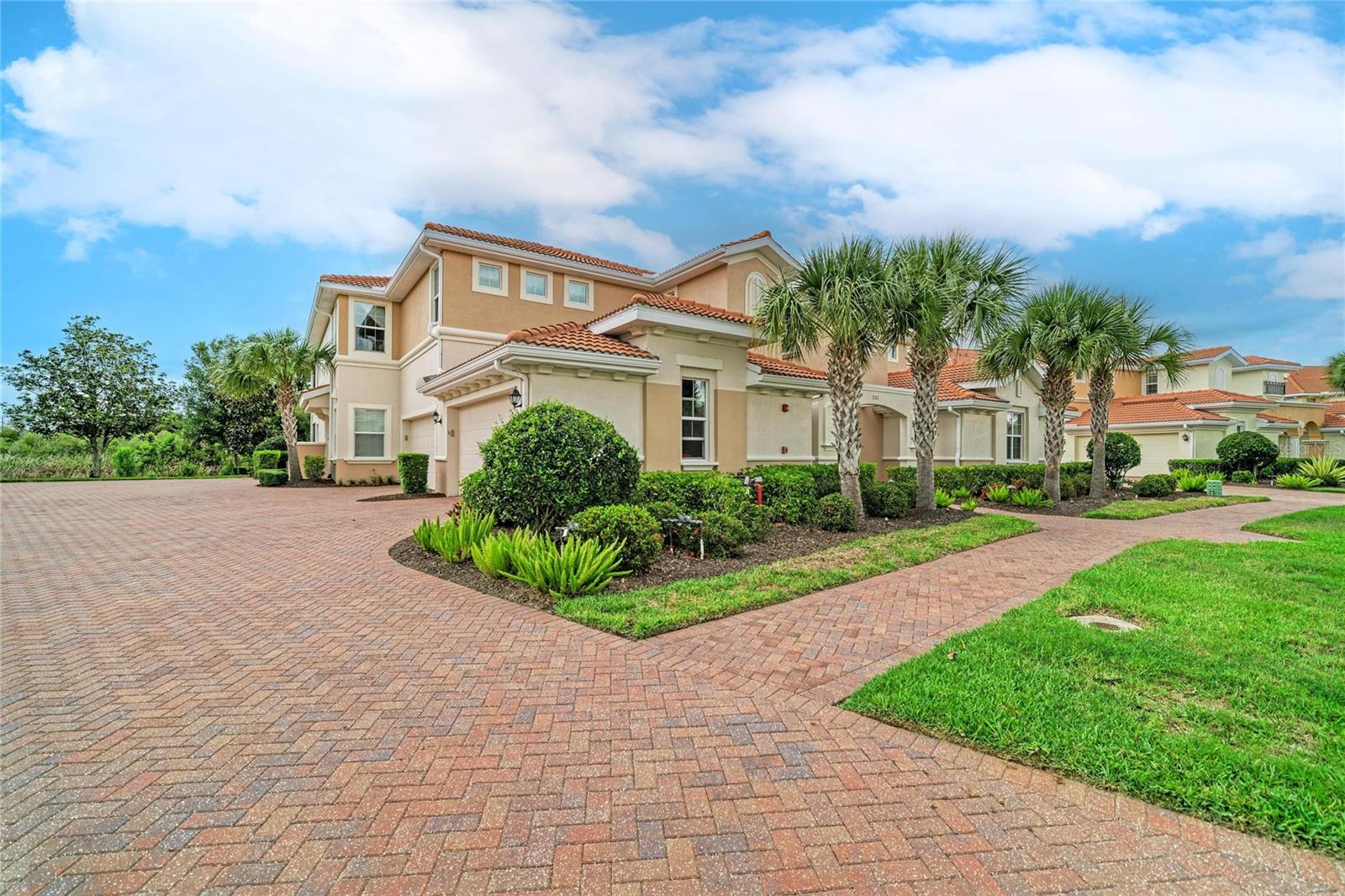 VENETIAN GOLF & RIVER CLUB - Residential