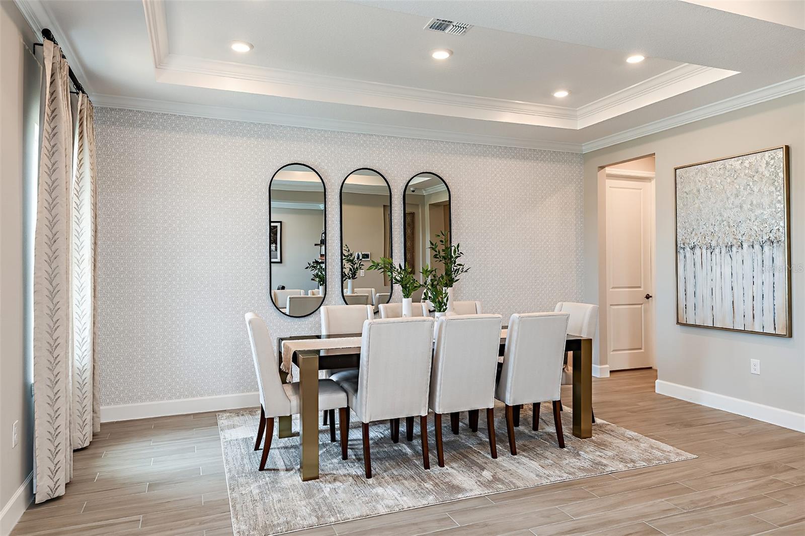 LOCHSIDE - Residential