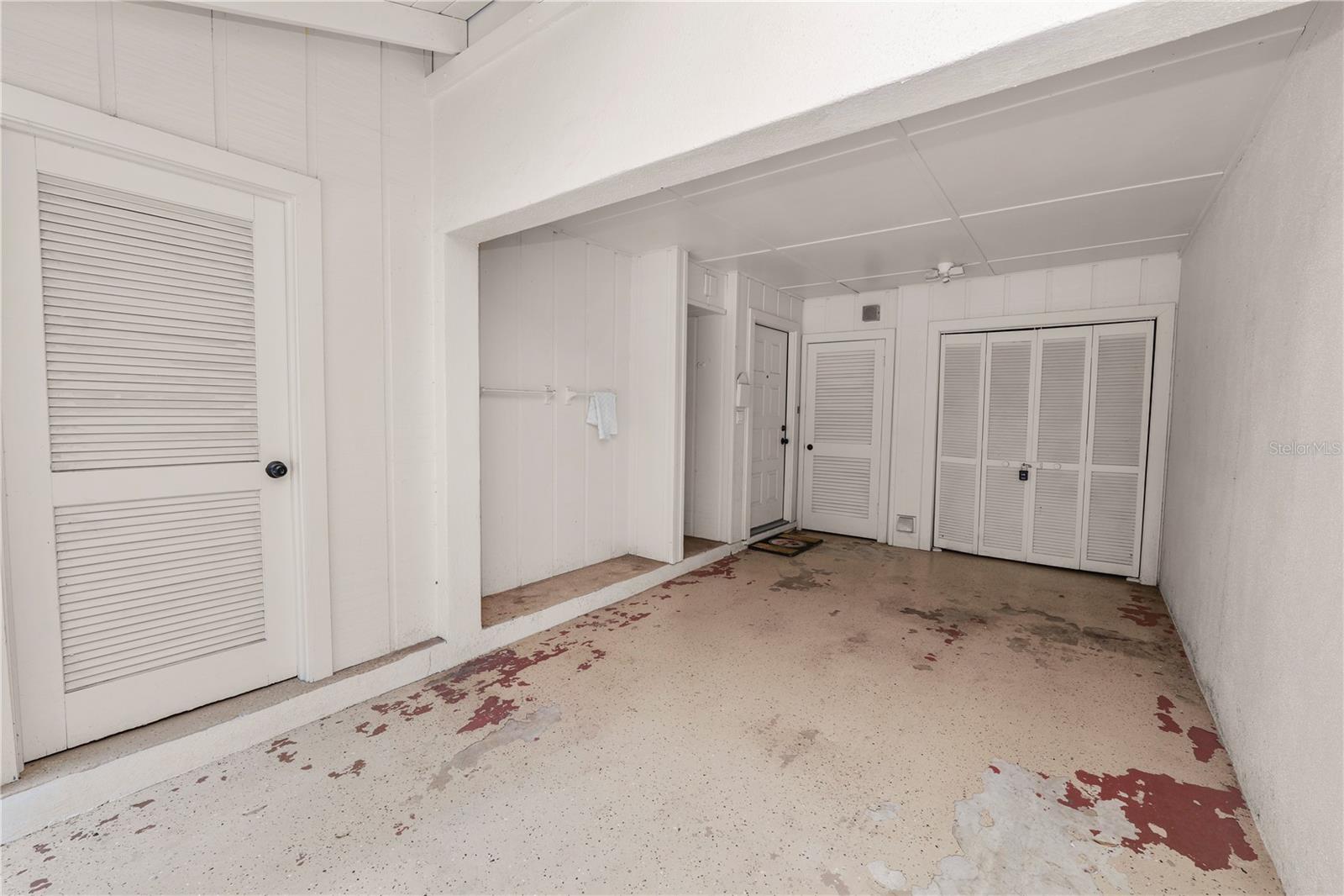 CASA LOMA CONDO - Residential