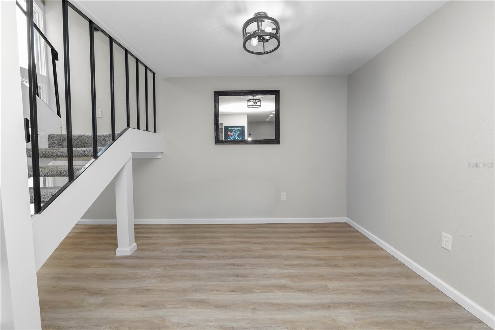 CASA LOMA CONDO - Residential