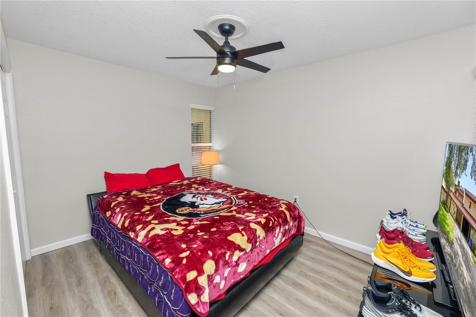 CASA LOMA CONDO - Residential