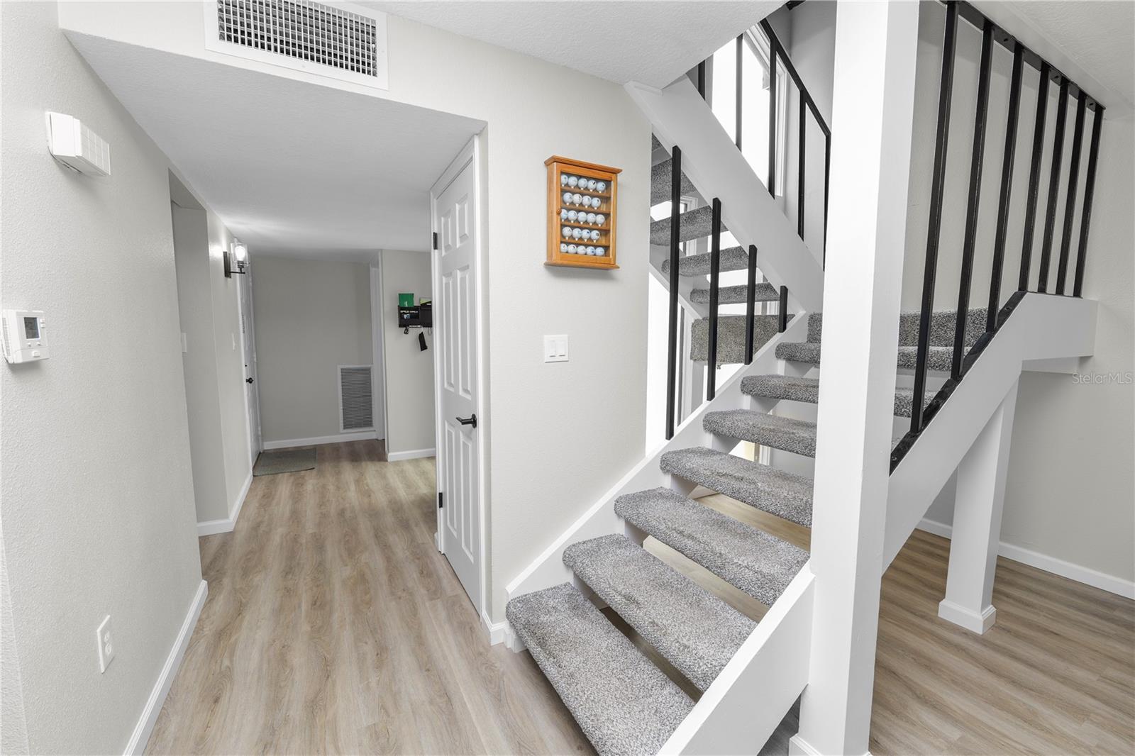 CASA LOMA CONDO - Residential