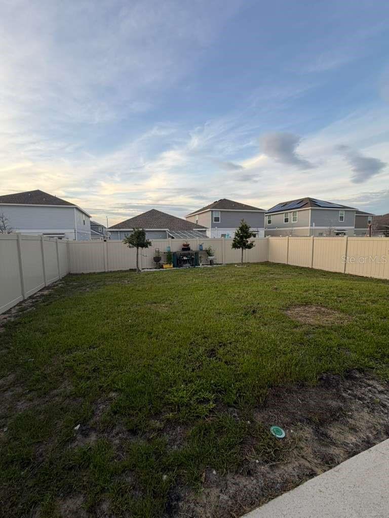 LAWSON DUNES - Residential Lease