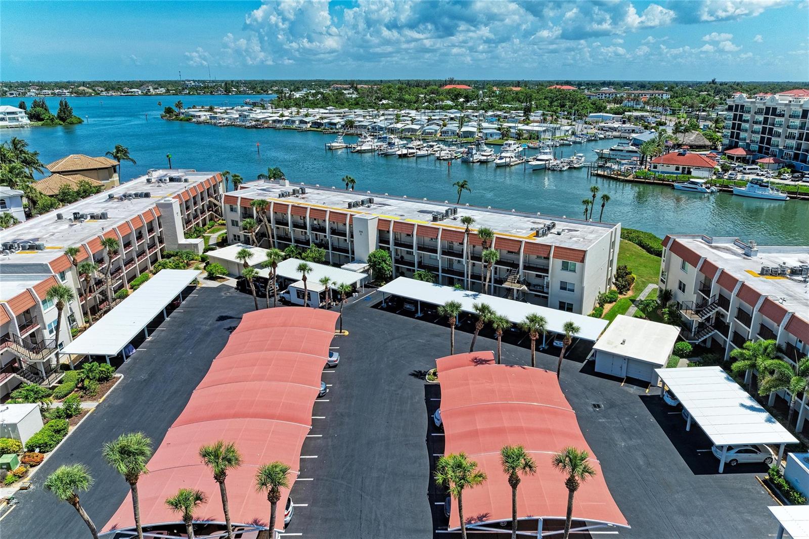 BELLA COSTA I - Residential