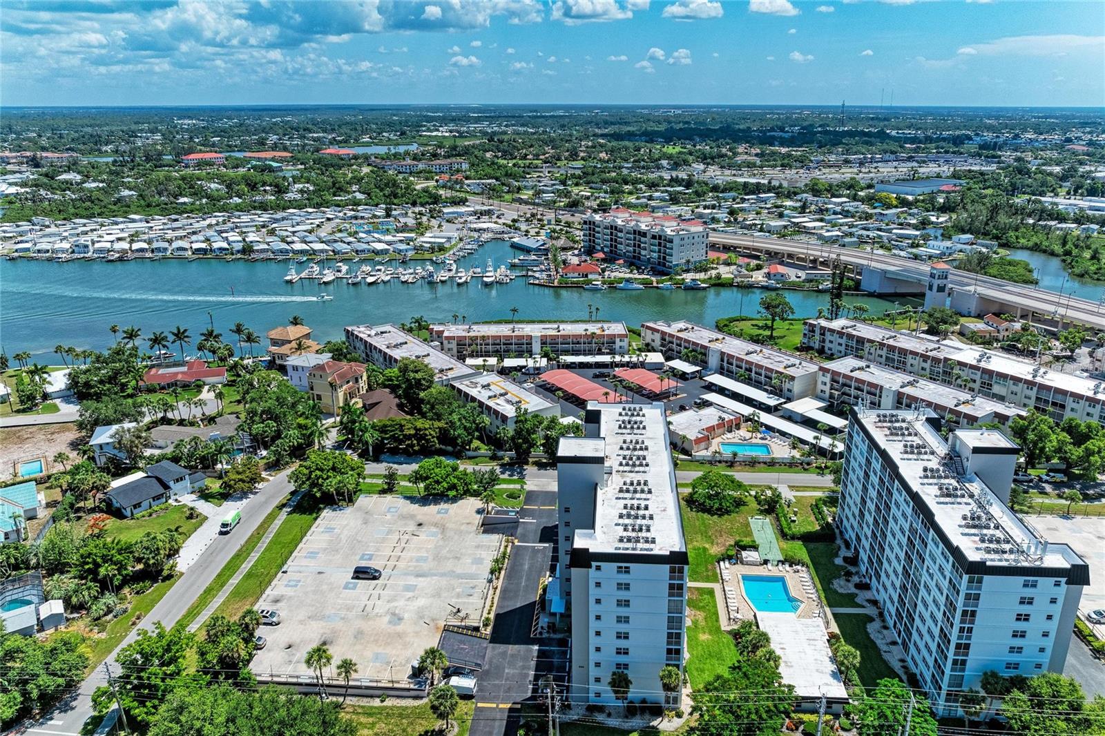 BELLA COSTA I - Residential