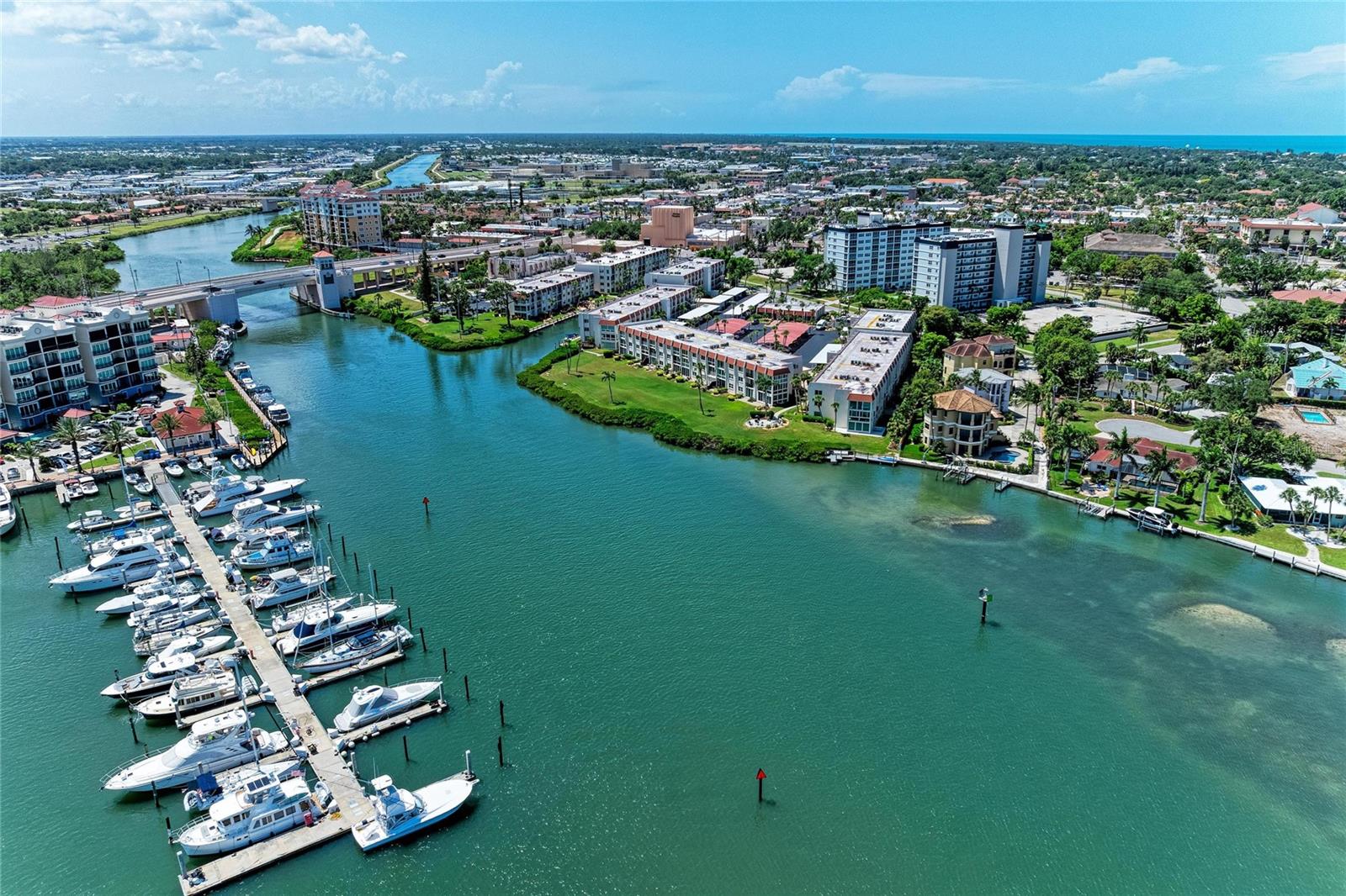 BELLA COSTA I - Residential