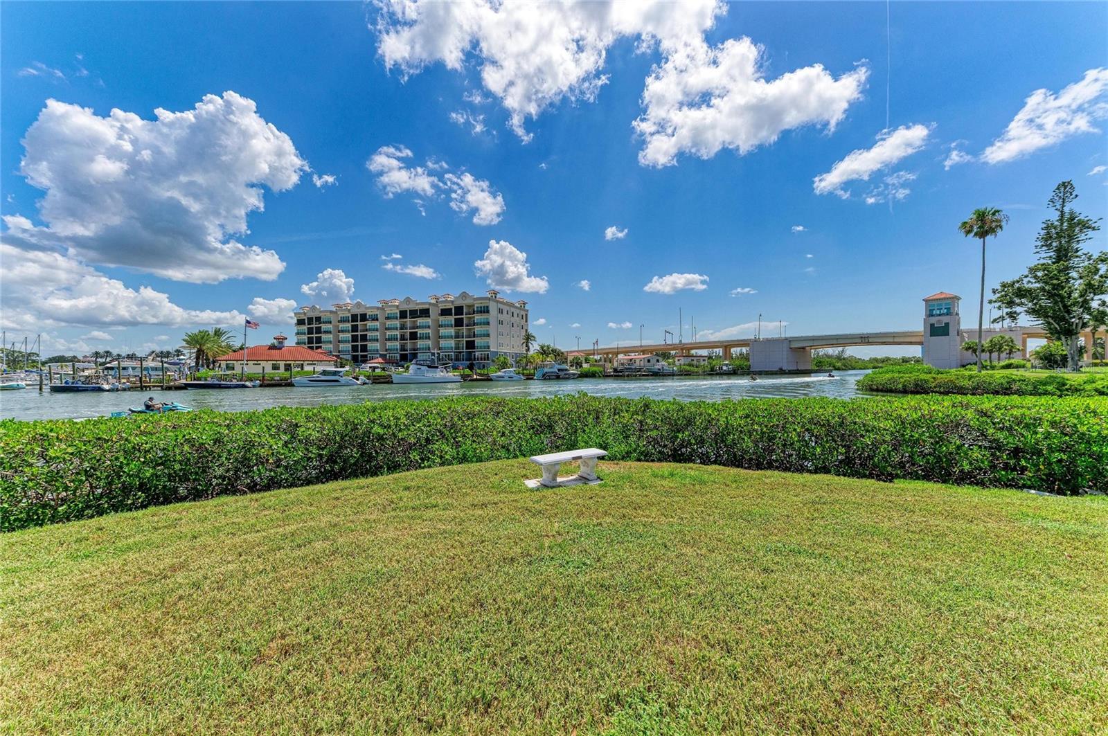 BELLA COSTA I - Residential