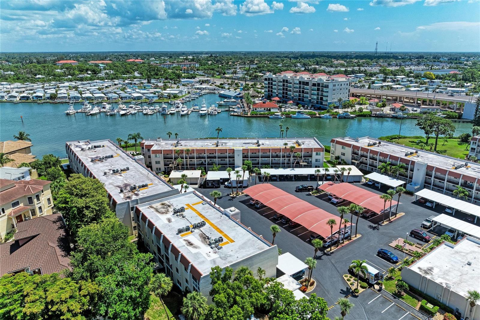 BELLA COSTA I - Residential