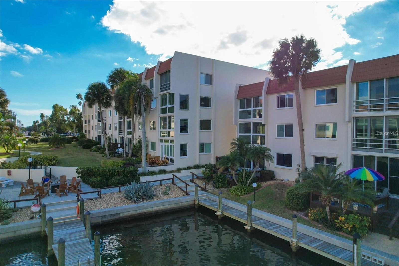 BELLA COSTA I - Residential