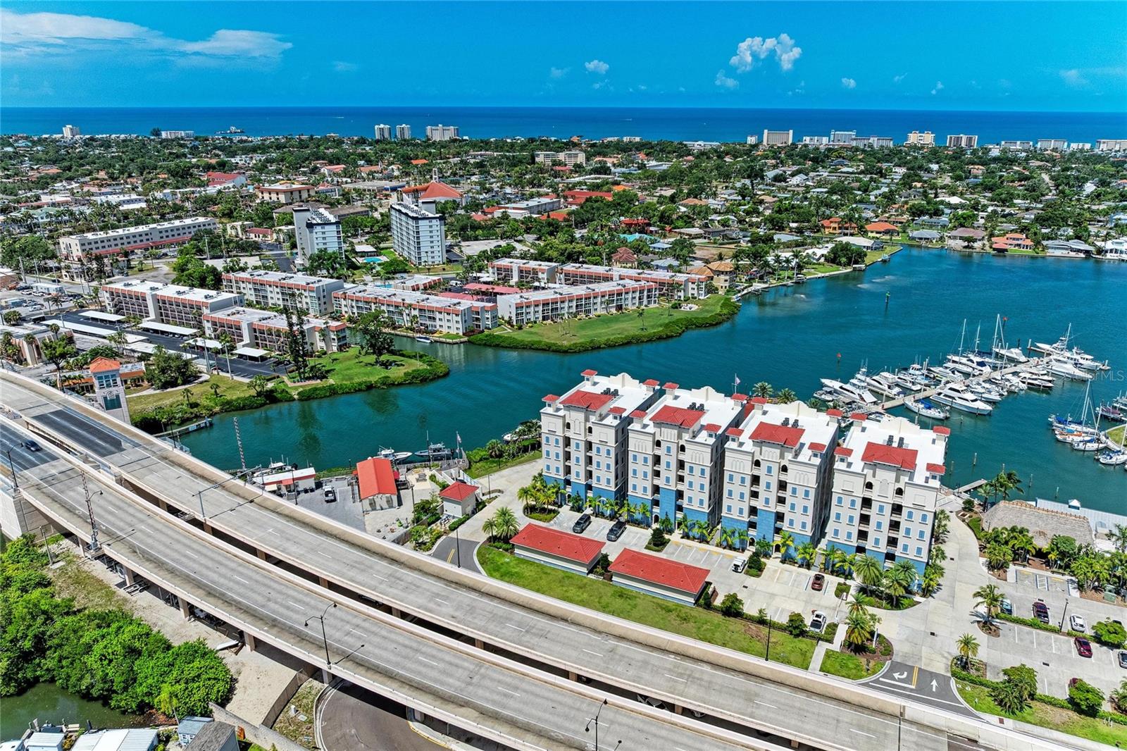 BELLA COSTA I - Residential