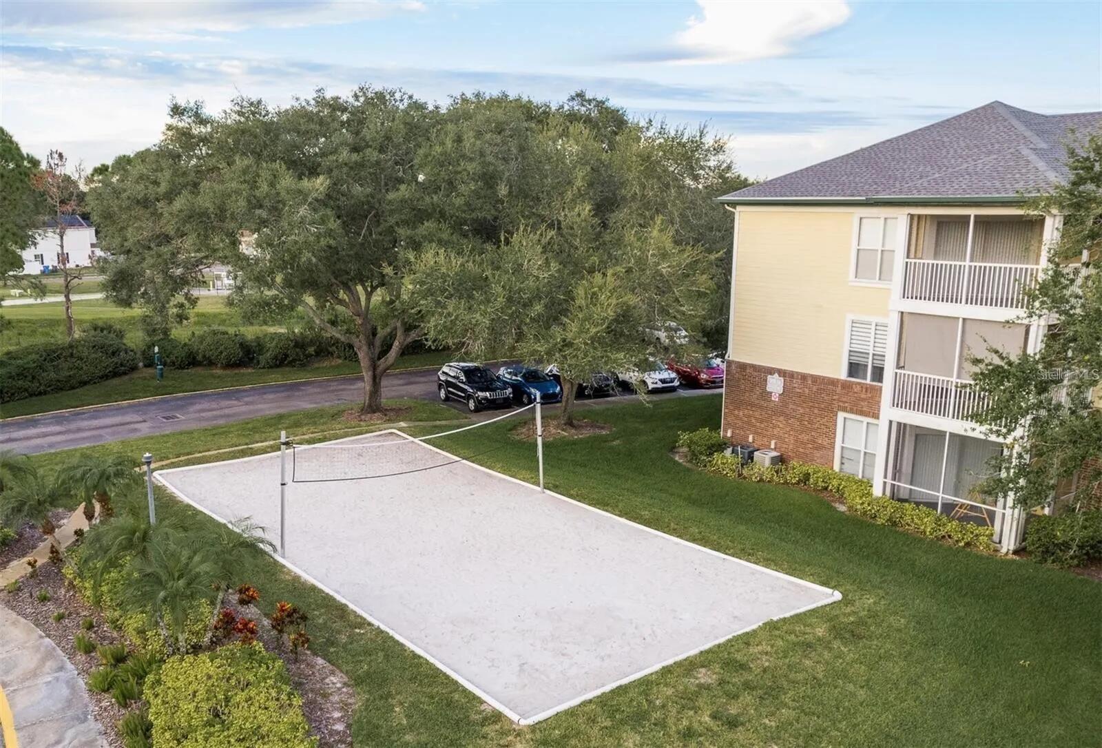 THE LANDINGS OF TAMPA A CONDOM - Residential