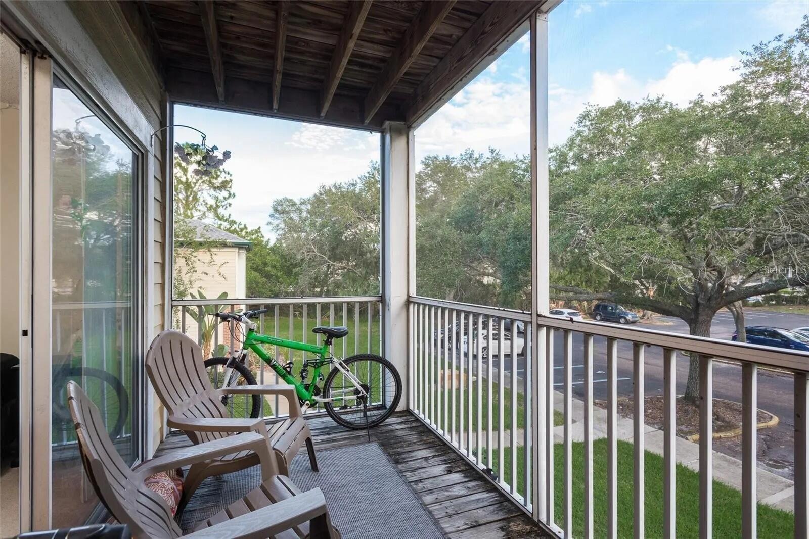 THE LANDINGS OF TAMPA A CONDOM - Residential