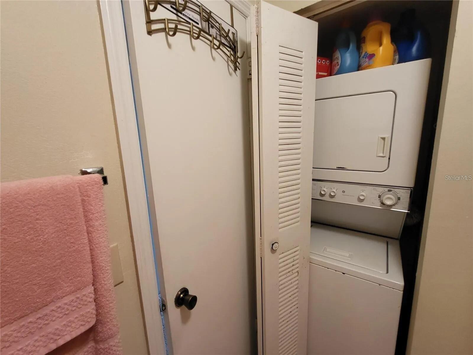 THE LANDINGS OF TAMPA A CONDOM - Residential
