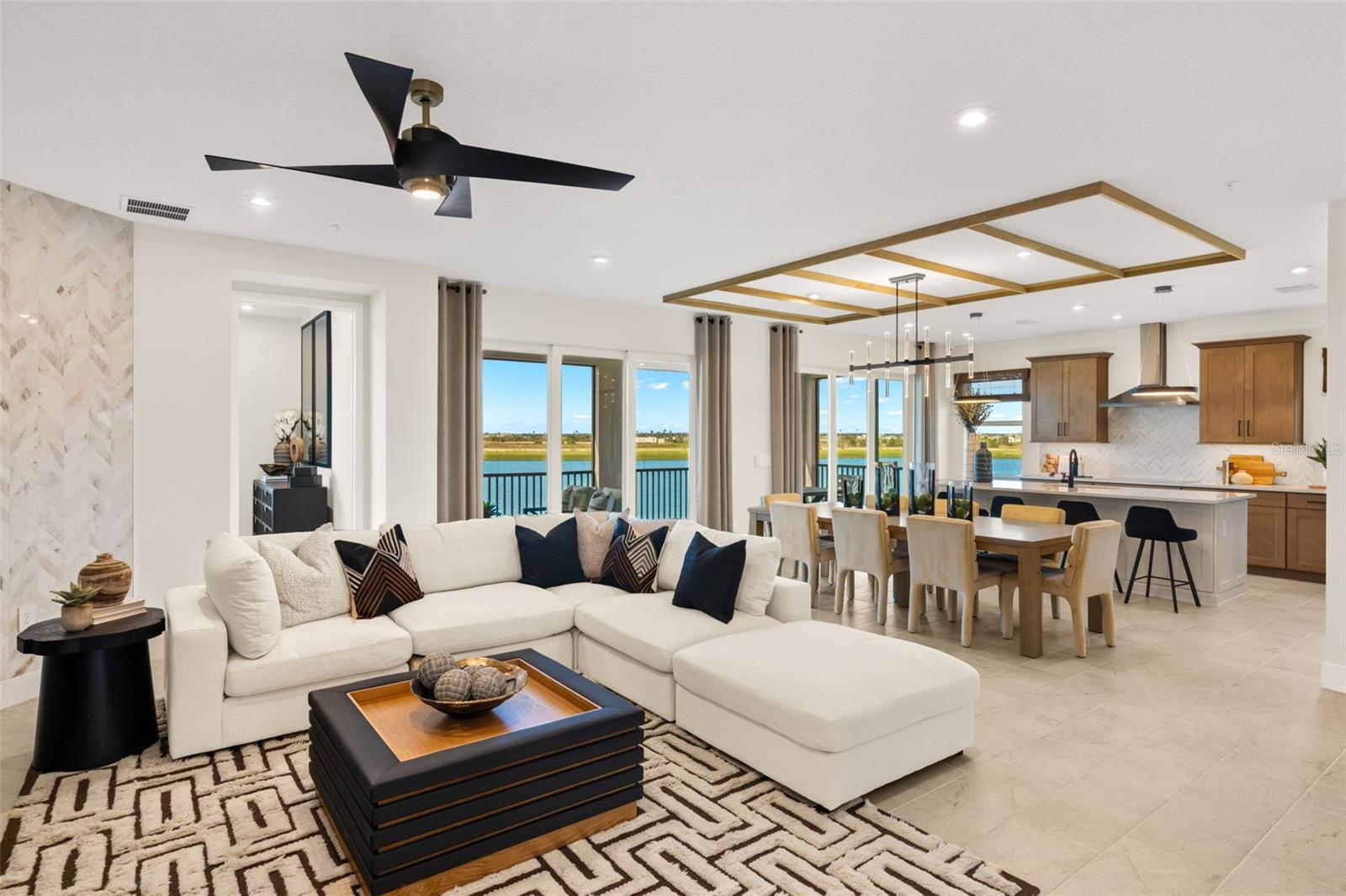 PALMERA AT WELLEN PARK - Residential