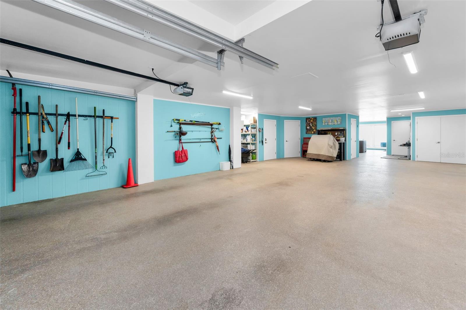 MITCHELLS BEACH REV - Residential