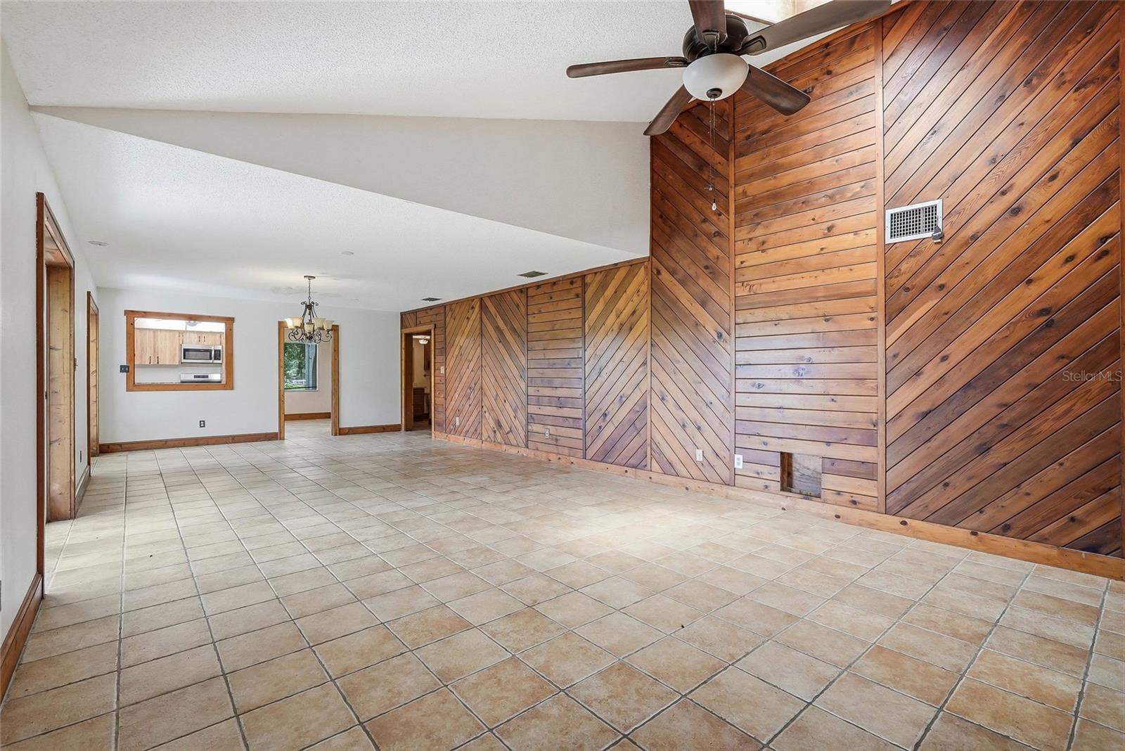UNPLATTED - Residential