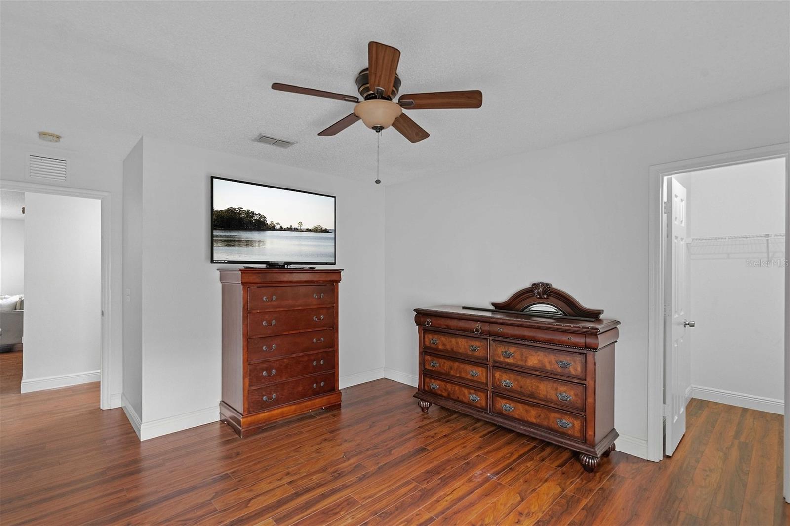 SOUTHCHASE - Residential