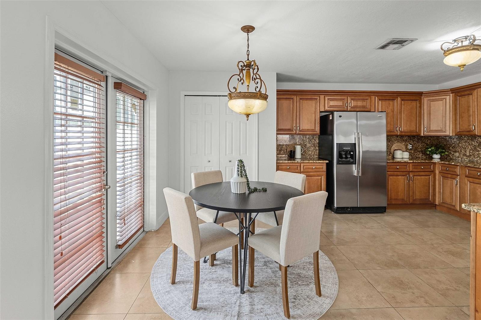 SOUTHCHASE - Residential