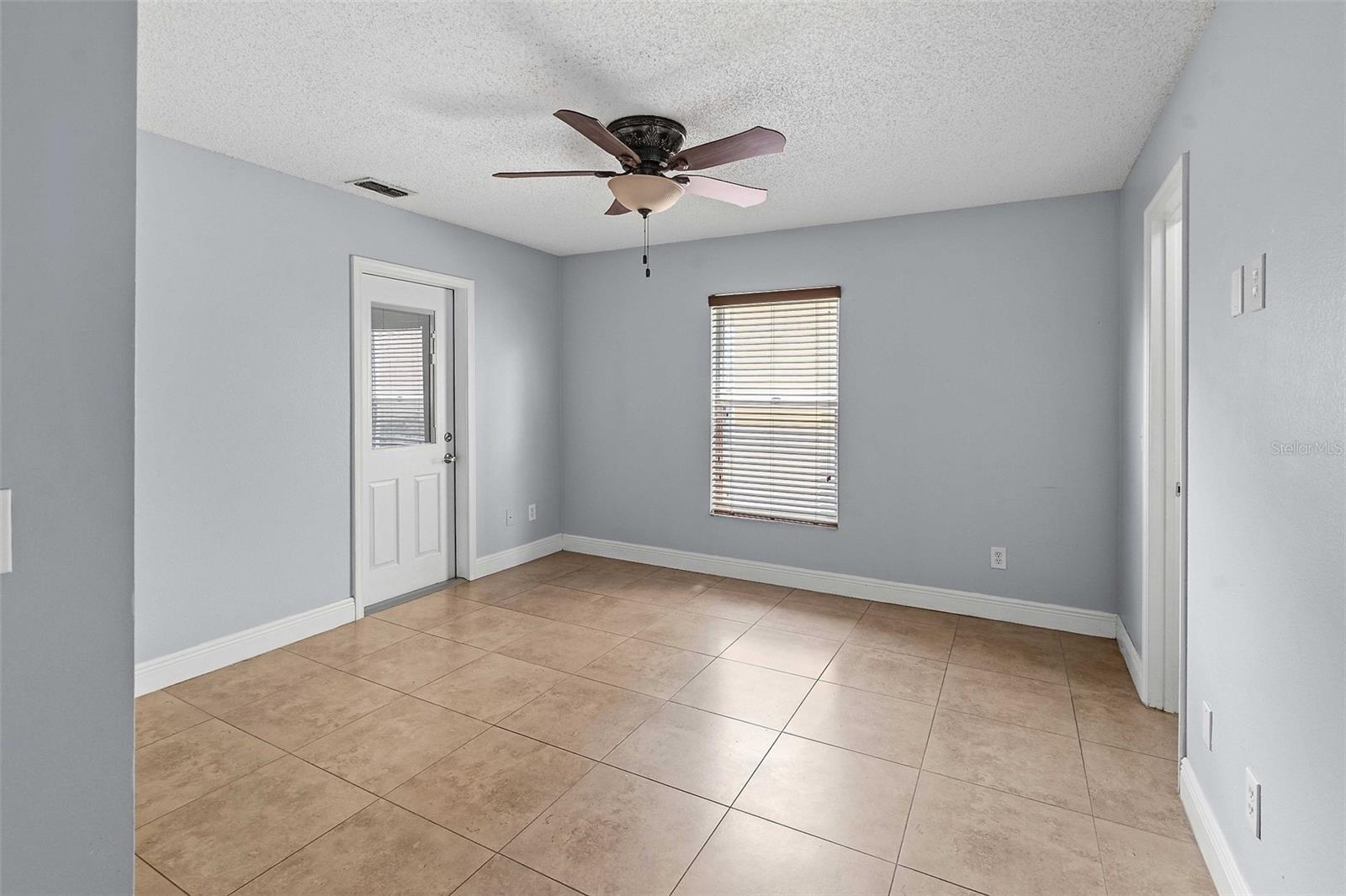 SOUTHCHASE - Residential