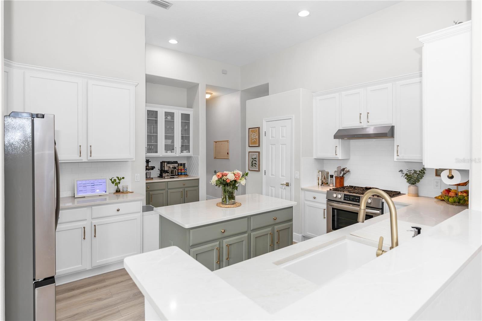 DEBARY PLANTATION UNIT 16A-1 - Residential