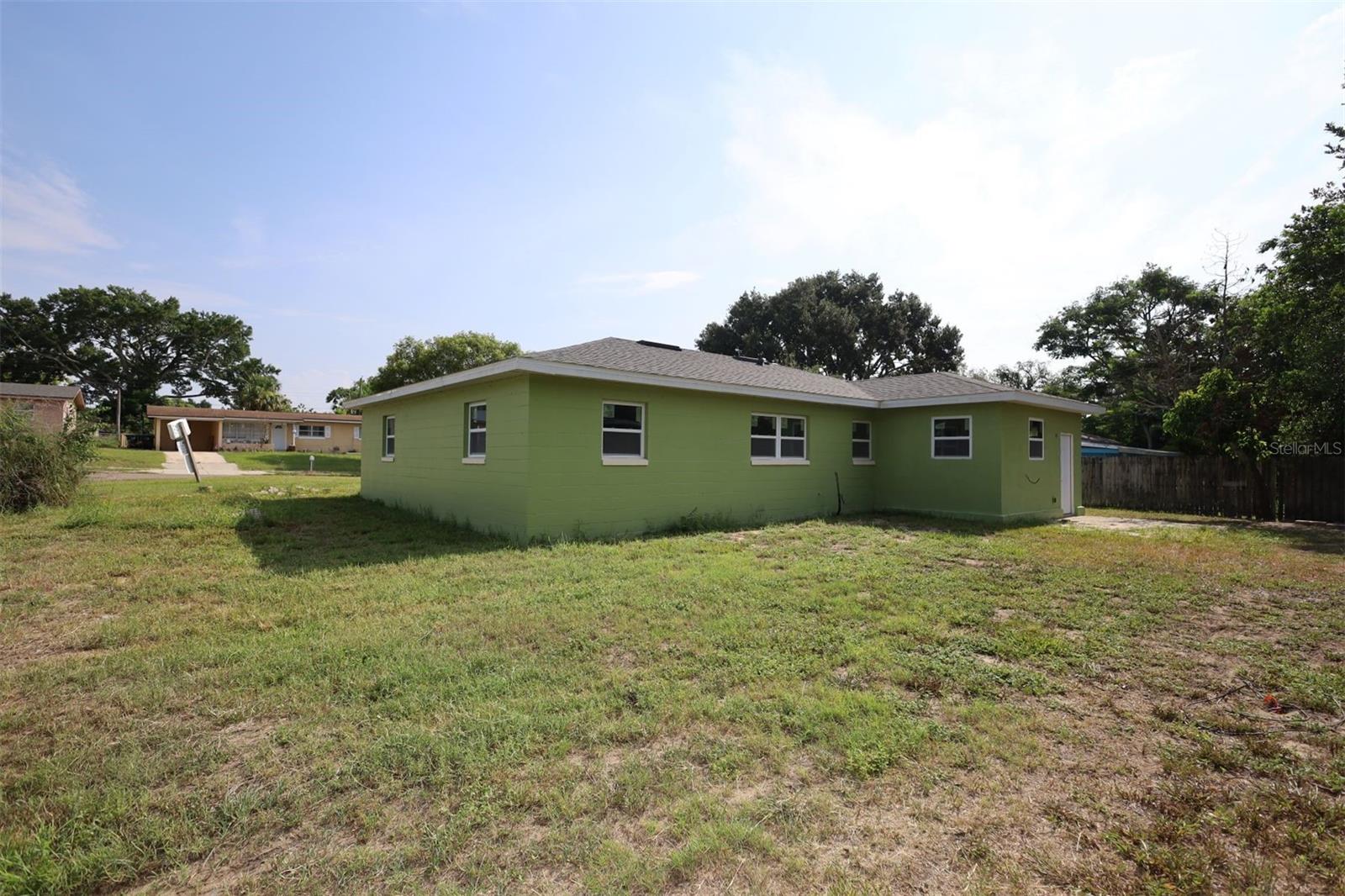 CRESCENT HEIGHTS - Residential
