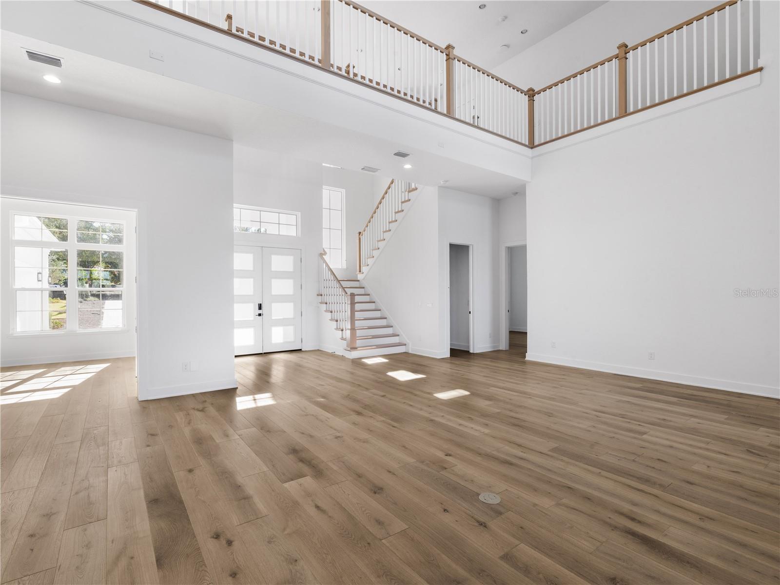 BELLA COLLINA - Residential
