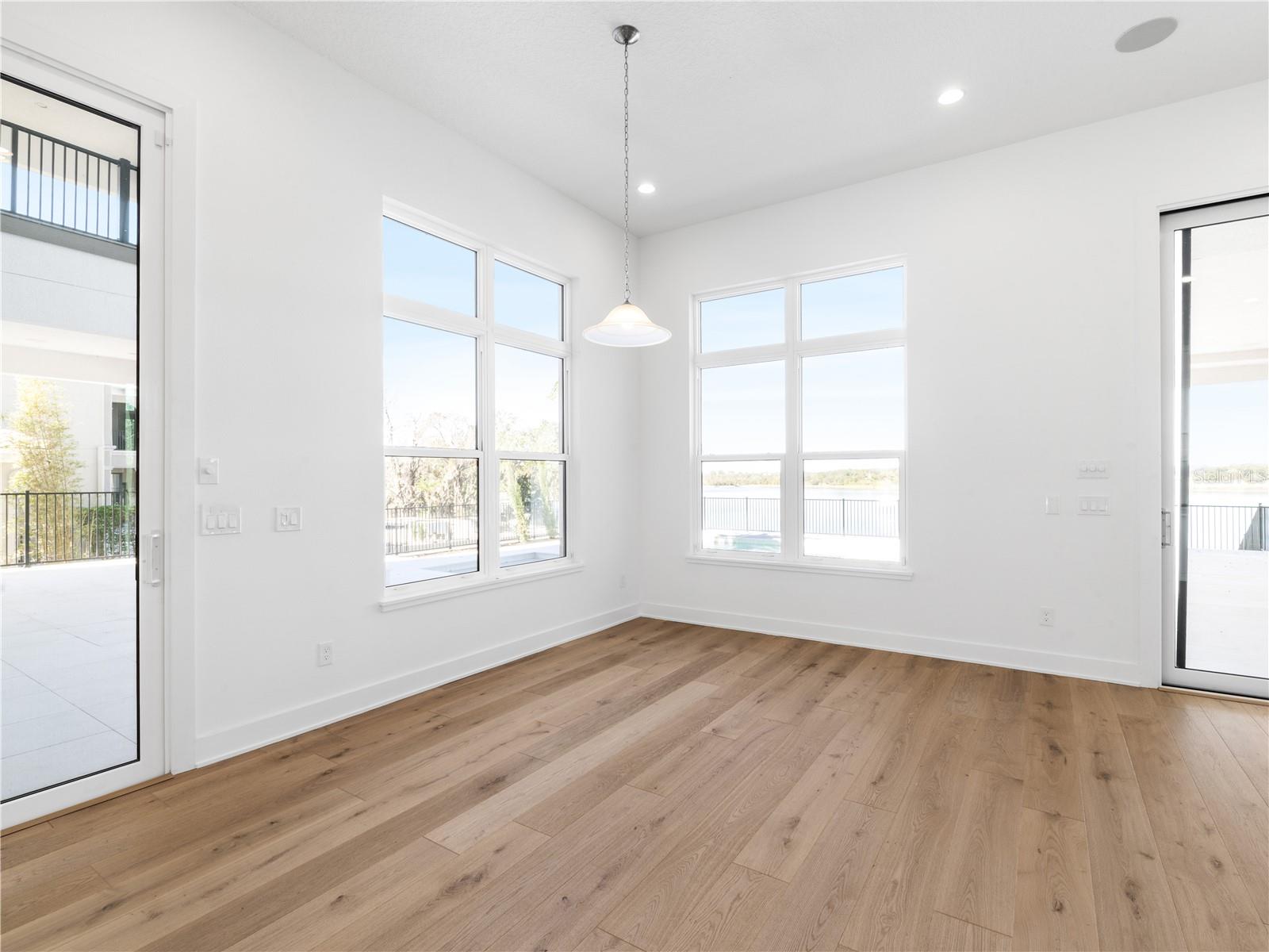 BELLA COLLINA - Residential
