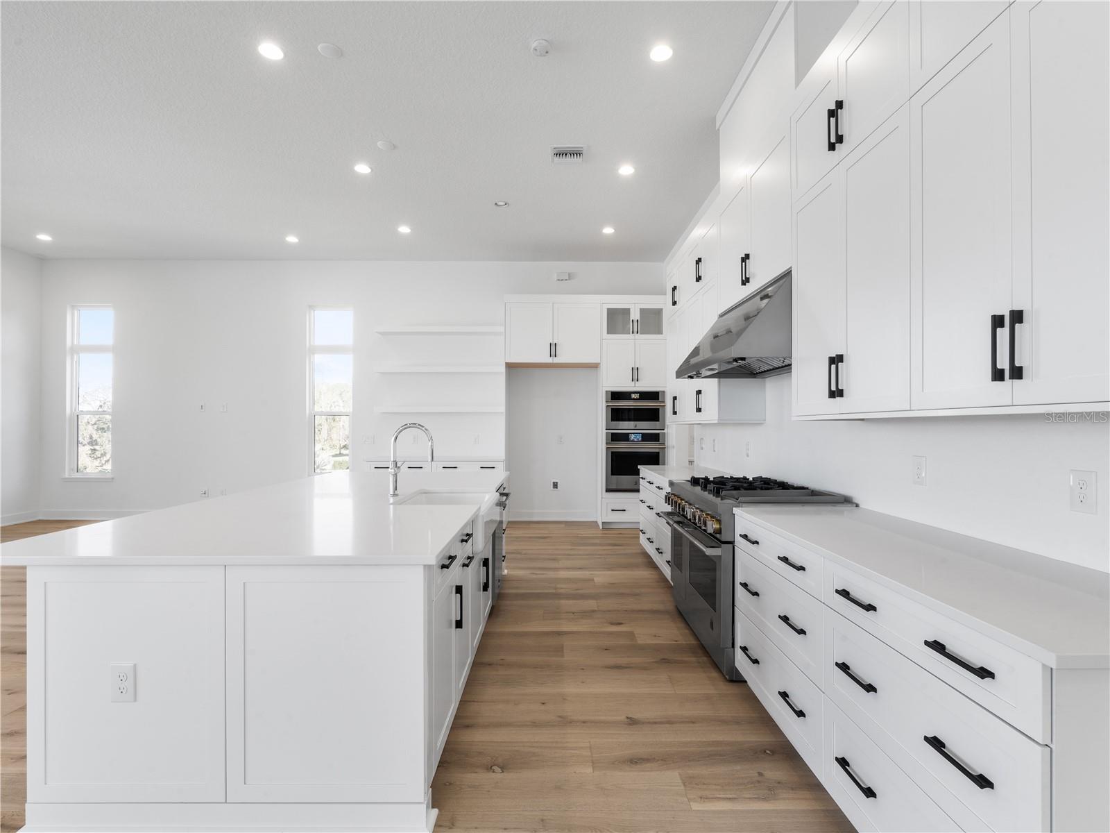 BELLA COLLINA - Residential