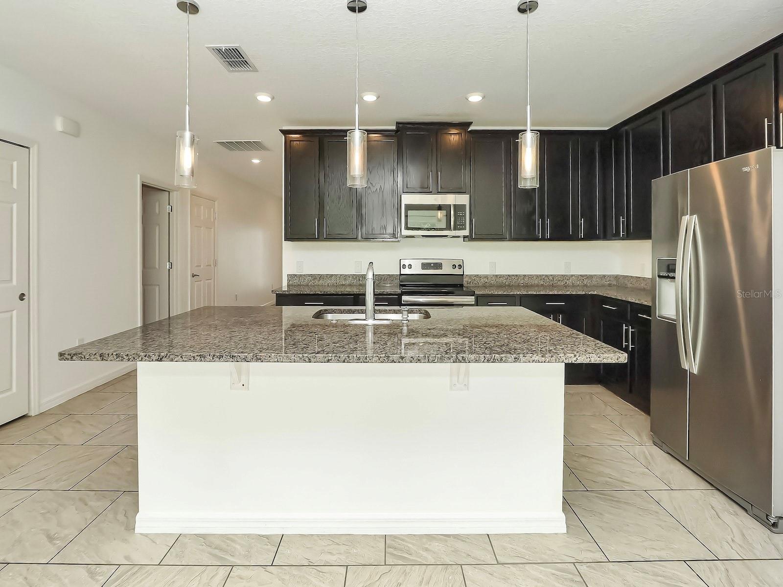 HICKORY GROVE PH 1 - Residential