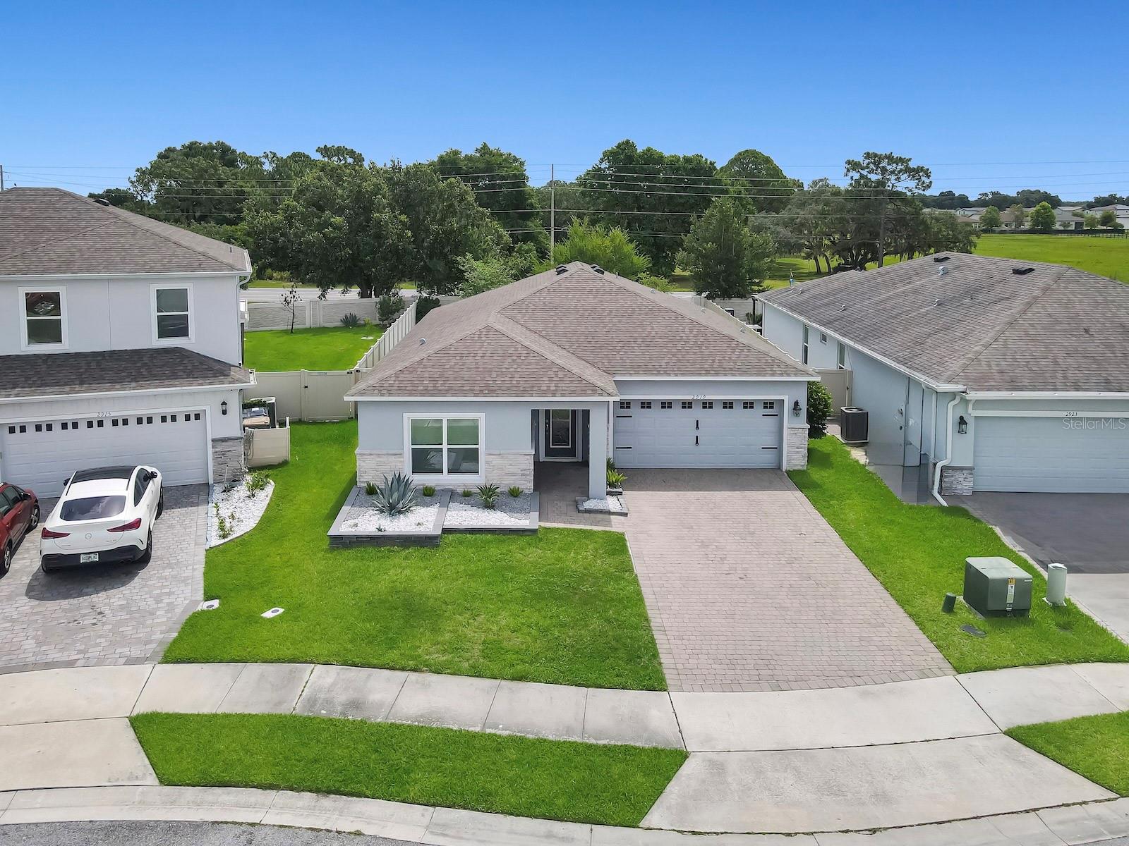 HICKORY GROVE PH 1 - Residential