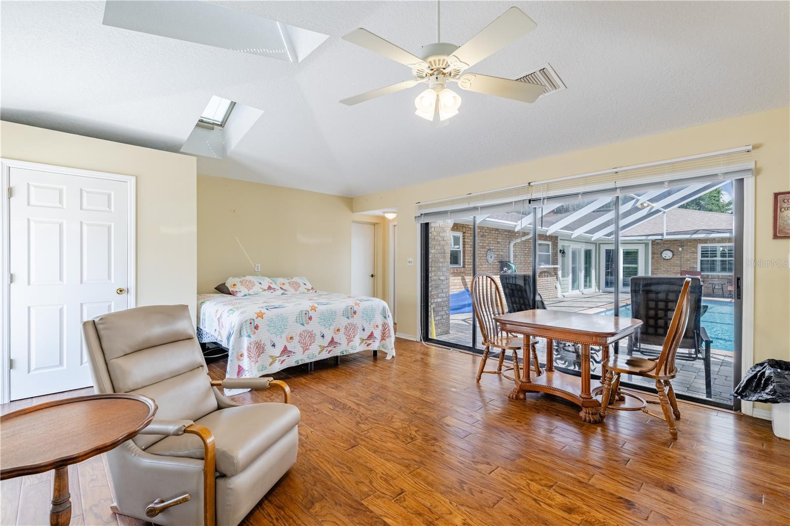 FAIRVIEW SUB - Residential