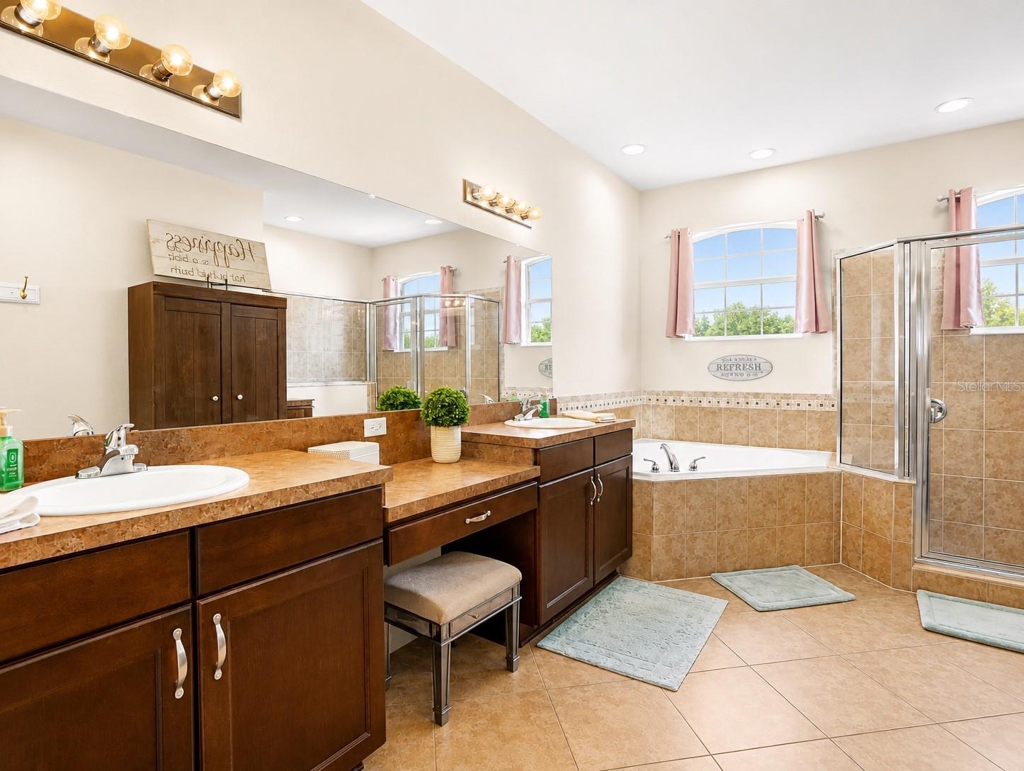 GRIFFIN LANDING - Residential
