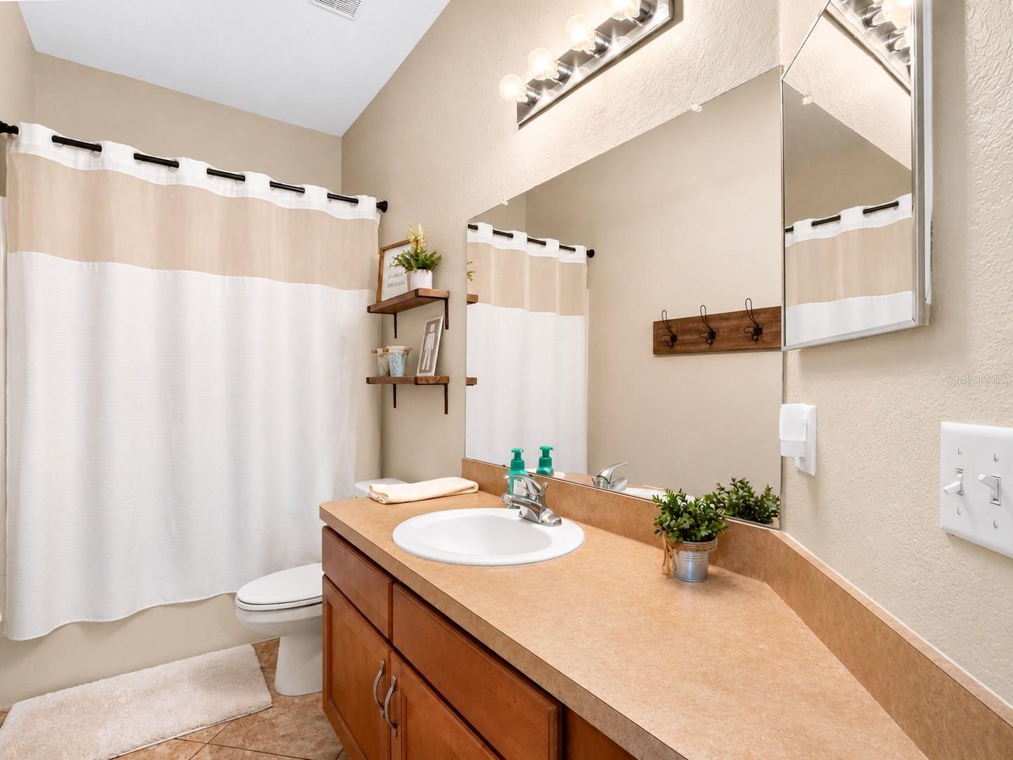 GRIFFIN LANDING - Residential