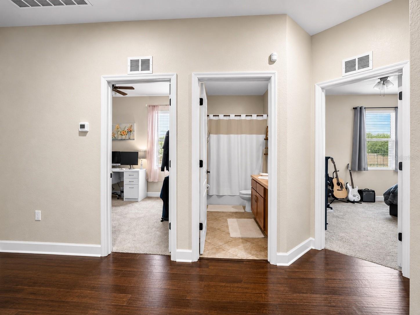 GRIFFIN LANDING - Residential
