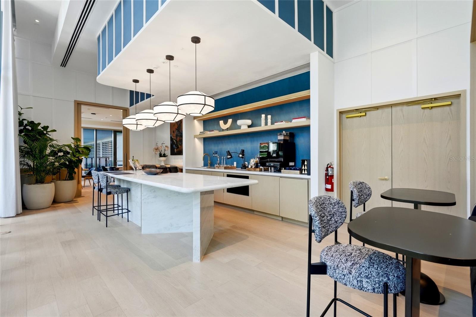 BAYSHORE YSABELLA CONDOMINIUM - Residential