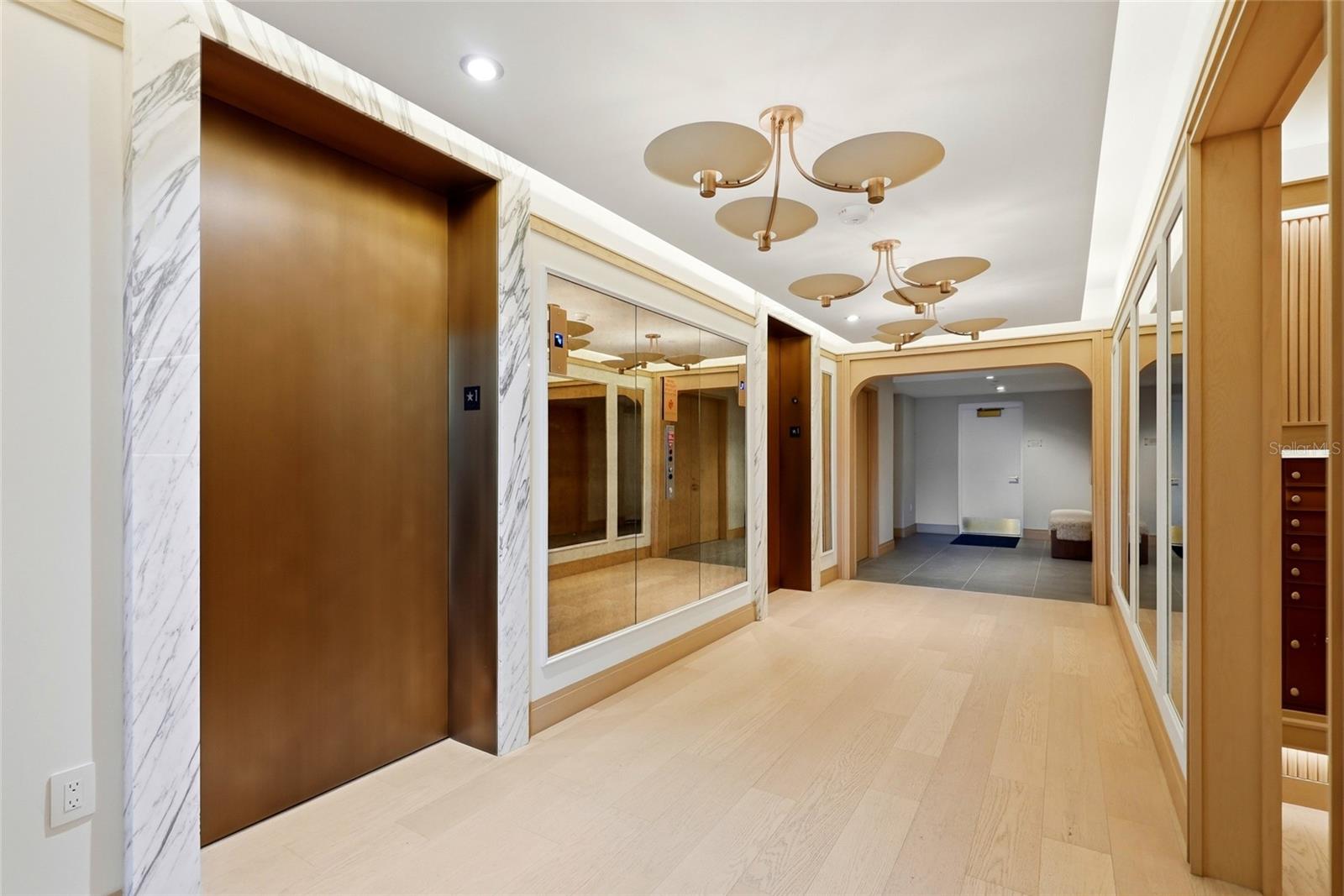 BAYSHORE YSABELLA CONDOMINIUM - Residential