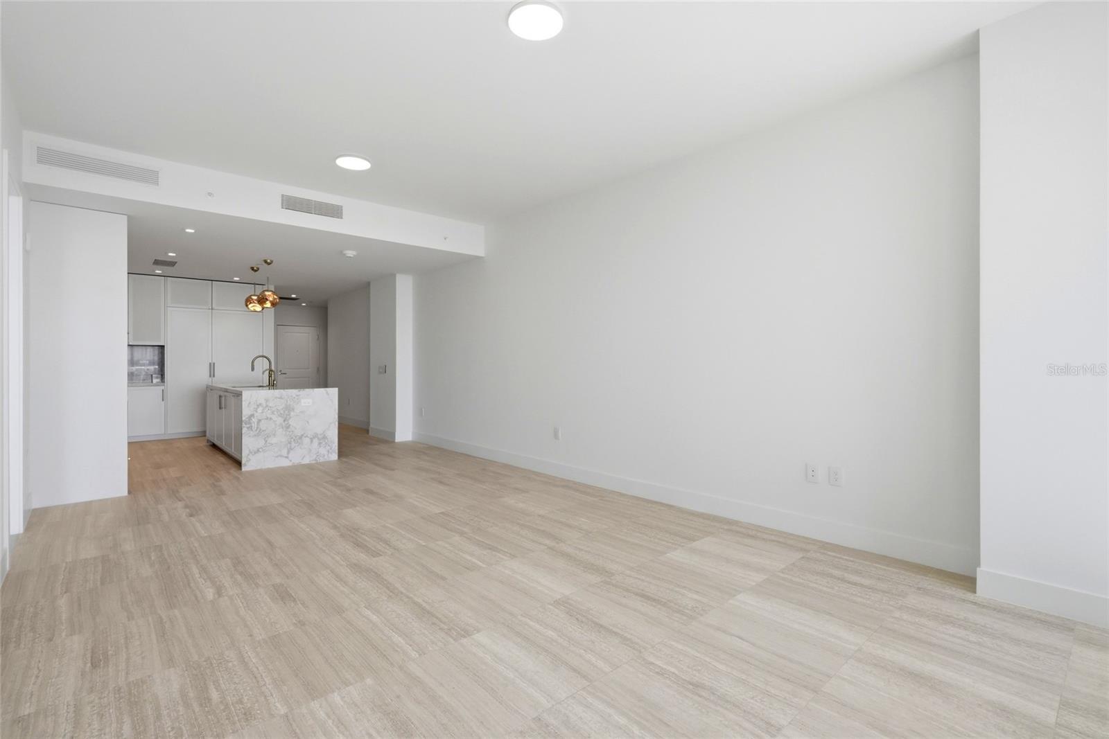 BAYSHORE YSABELLA CONDOMINIUM - Residential