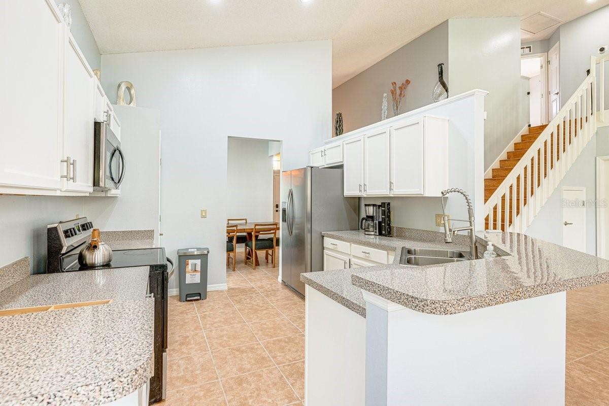 LAKE DAVENPORT ESTATES - Residential