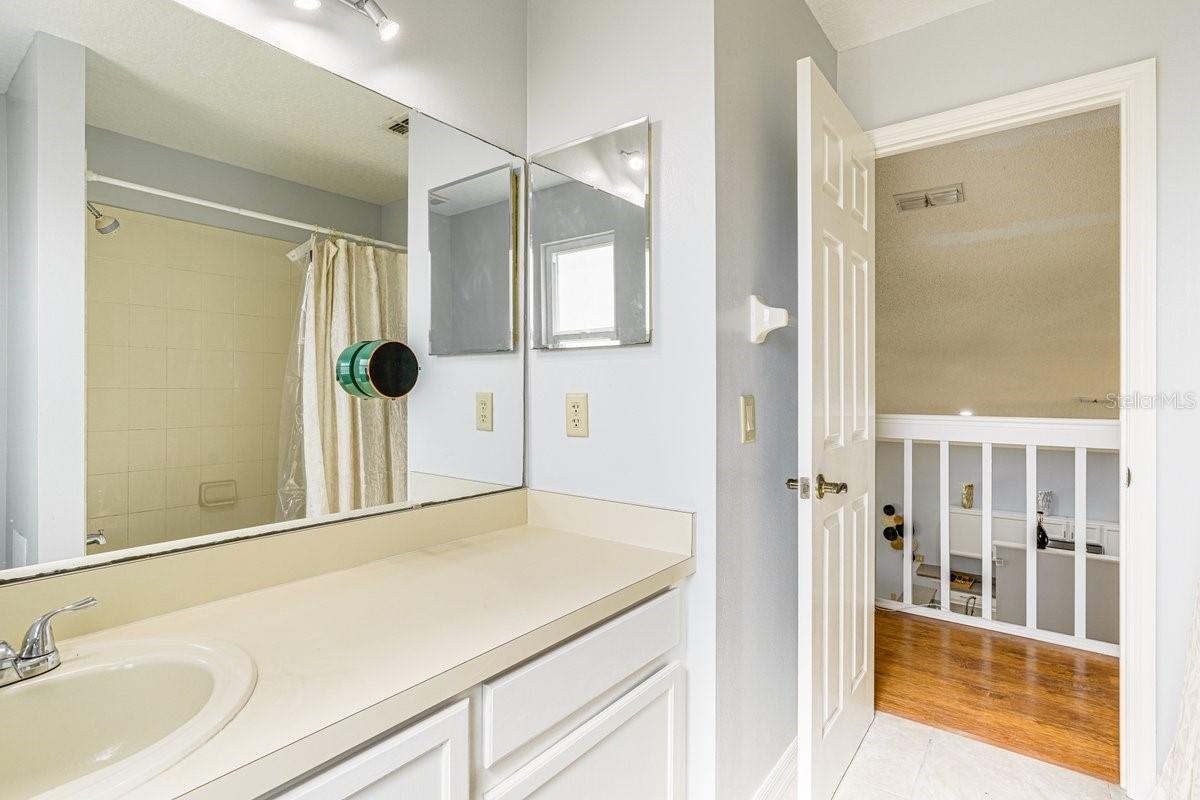 LAKE DAVENPORT ESTATES - Residential