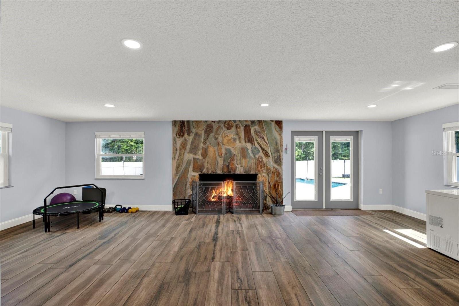 BELMACK ACRES - Residential
