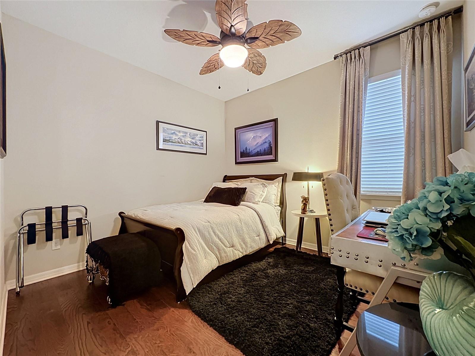 CASCADES/GROVELAND PH 4 1 - Residential