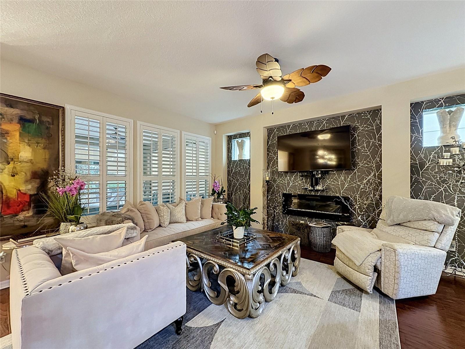 CASCADES/GROVELAND PH 4 1 - Residential