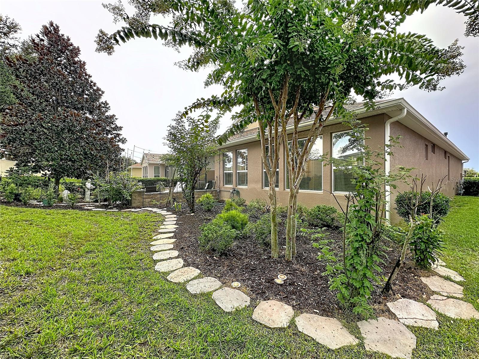 CASCADES/GROVELAND PH 4 1 - Residential