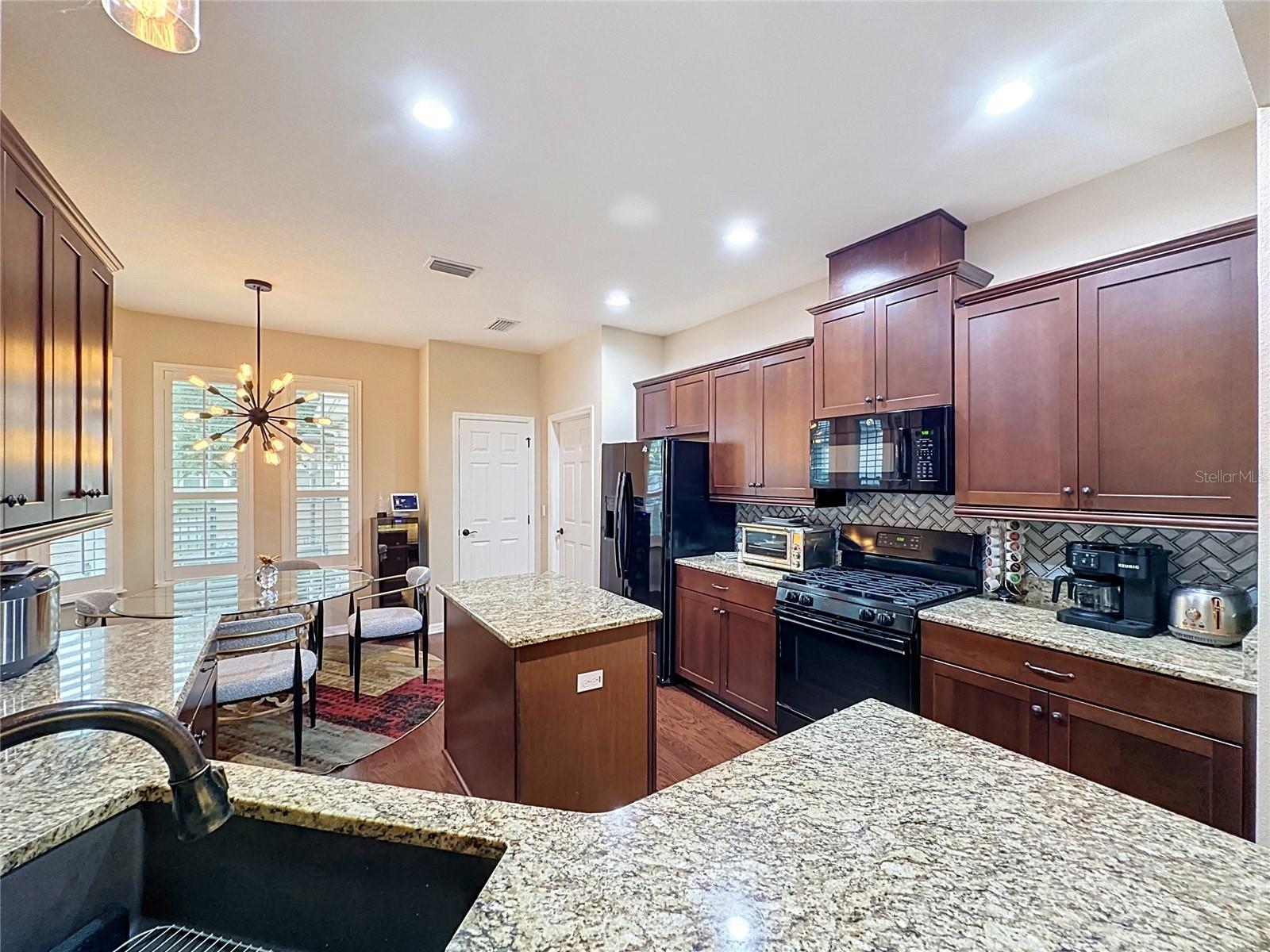 CASCADES/GROVELAND PH 4 1 - Residential