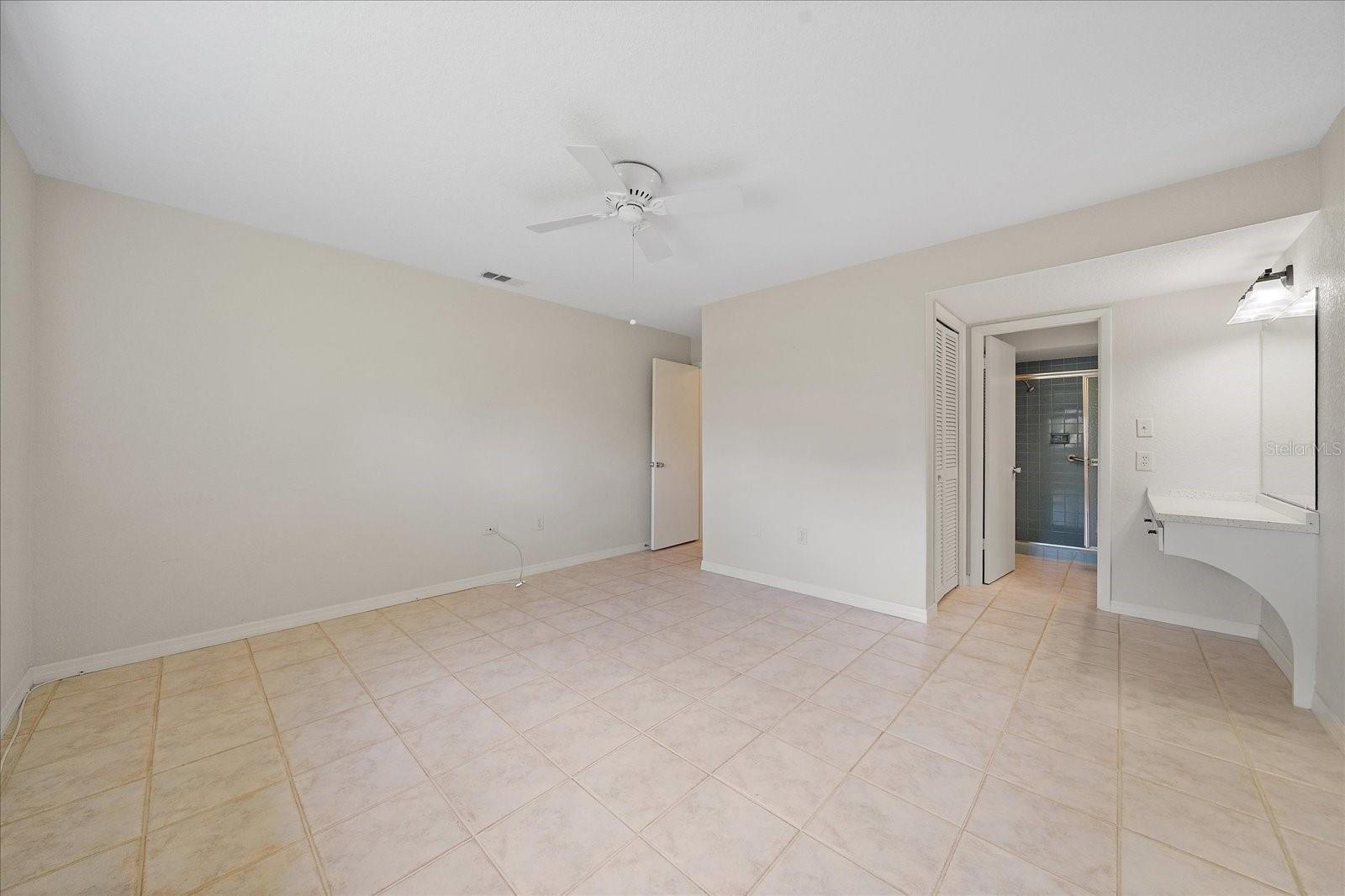 FOREST PINES 10 - Residential